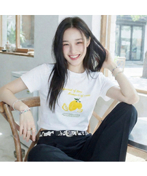 [W][UNS]グラフィックスリムフィット半袖Tシャツ - 2カラー