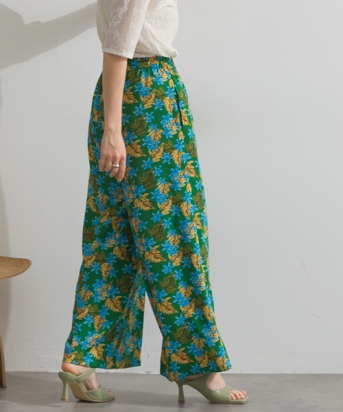 MAFRAIS(マフレ)の「花柄 センター コバパンツ(その他パンツ・レディース・ホワイト系その他/グリーン系その他・FREE)」の11枚目の写真