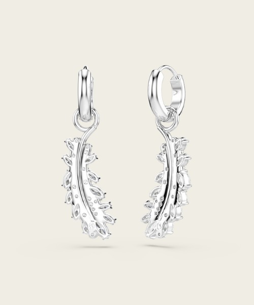 SWAROVSKI（スワロフスキー）の「【公式】【スワロフスキー】Vienna ピアス, ミックスカット, フェザー, ホワイト, ロジウム・プレーティング（ピアス（両耳用）・レディース・シルバー系・ONE SIZE）」の5枚目の写真