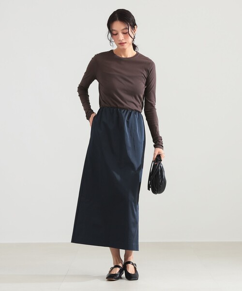 Demi-Luxe BEAMS(デミルクス ビームス)の「サイドスリット サテン スカート(スカート・レディース・ネイビー/ピンク・38/36)」の8枚目の写真