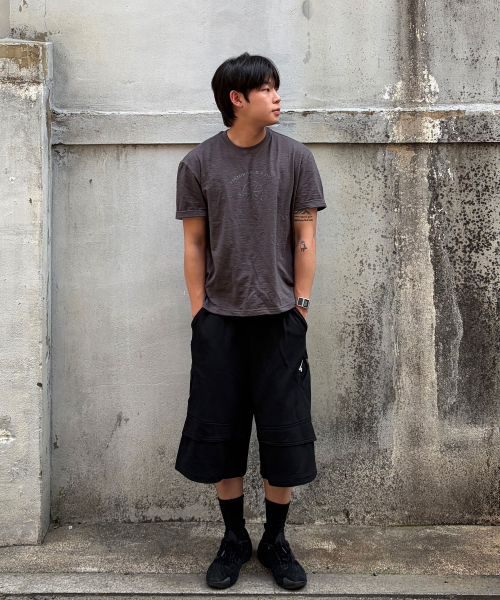 DNSR（ディーエヌエスアール）の「[オンフリックxDNSR] コンパススラブセミクロップTシャツ（Tシャツ/カットソー・メンズ・その他・MEDIUM/LARGE/X-LARGE）」の7枚目の写真