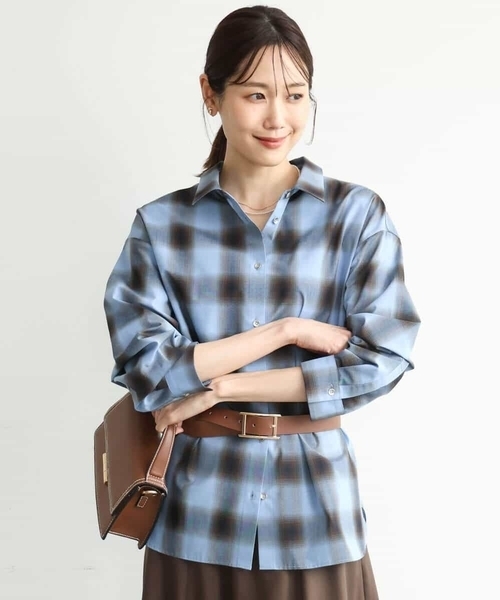 MK MICHEL KLEIN（エムケーミッシェルクラン）の「[洗える]オンブレチェック柄シャツブラウス（シャツ/ブラウス・レディース・ブラウン/ブルー/ネイビー・38）」の15枚目の写真