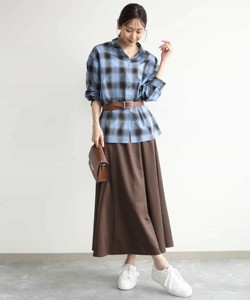 MK MICHEL KLEIN（エムケーミッシェルクラン）の「[洗える]オンブレチェック柄シャツブラウス（シャツ/ブラウス・レディース・ブラウン/ブルー/ネイビー・38）」の19枚目の写真