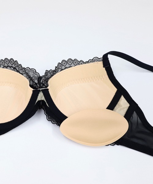 ANNEBRA(アンブラ)の「Amaryllis デコルテメイクブラジャー(ブラジャー・レディース・ブラック/ダークグリーン・B70/B75/C70/C75/C80/D70/D75/D80/E70/E75/E80/F70/F75/G70/G75)」の5枚目の写真