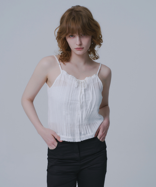 WAARFORWOMAN(ワール・フォー・ウーマン)の「WS-10 レースノースリーブブラウス_ホワイト(シャツ/ブラウス・レディース・その他・FREE)」の1枚目の写真