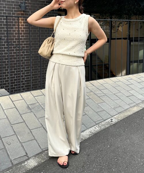 CAPRICIEUX LE'MAGE(カプリシューレマージュ)の「シルバードットスラブタンク(Tシャツ/カットソー・レディース・アイボリー/チャコールグレー・FREE)」の5枚目の写真