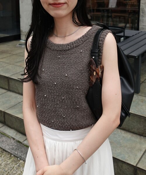 CAPRICIEUX LE'MAGE(カプリシューレマージュ)の「シルバードットスラブタンク(Tシャツ/カットソー・レディース・アイボリー/チャコールグレー・FREE)」の12枚目の写真