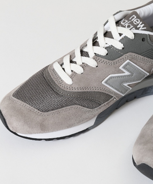 NEW BALANCE(ニューバランス)の「◇NEW BALANCE/ニューバランス: M997 (スニーカー・メンズ・ネイビー/グレー・26.5/28/26/27/25.5/27.5)」の16枚目の写真