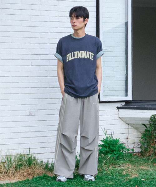 F.ILLUMINATE(フィルミネイト)の「ナイロンツーピンタックトラックパンツ-グレー(スウェットパンツ・レディース・その他・SMALL/X-SMALL/LARGE/MEDIUM)」の4枚目の写真