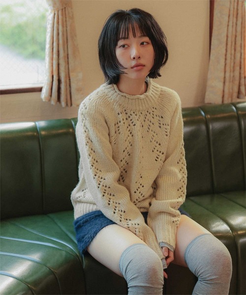 miette(ミエット)の「アイレット編みニットプルオーバー(ニット/セーター・レディース・アイボリー/ベージュ/レッド・FREE)」の10枚目の写真