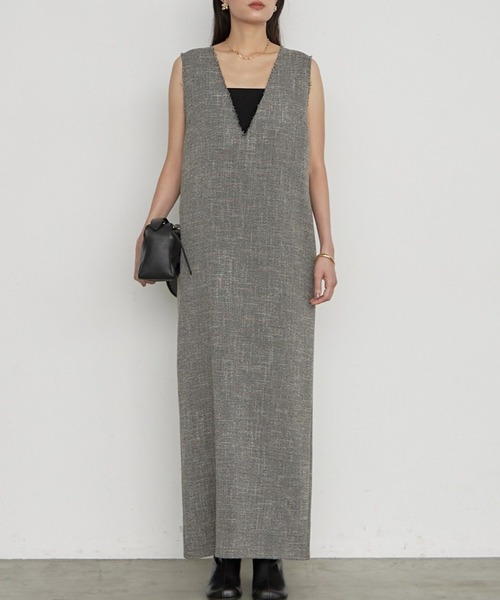 LOUNGEDRESS(ラウンジドレス)の「《セットアップ可/オケージョン》【Atelier N5/アトリエヌメロサンク】ツイードV ワンピース 秋服(ワンピース・レディース・ブラック・FREE)」の1枚目の写真