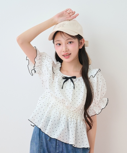 mezzo piano Junior(メゾピアノジュニア)の「シャーリングフリルブラウス×【接触冷感】キャミソールセット(シャツ/ブラウス・キッズ・オフホワイト/ブラック・S:140cm/M:150cm/L:160cm)」の7枚目の写真