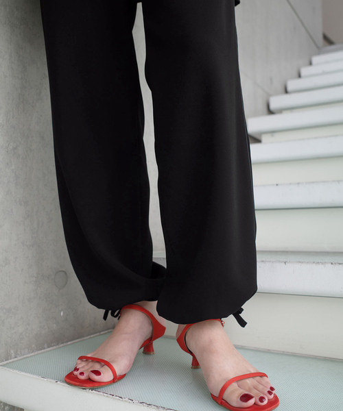 IENA(イエナ)の「《一部店舗限定》Maison IENA ドローストリングパンツ(その他パンツ・レディース・ブラック・38/36)」の8枚目の写真