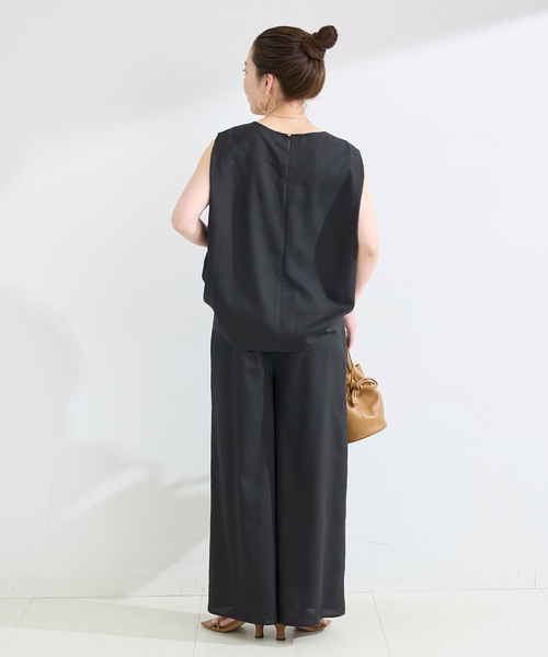 B.C STOCK(ベーセーストック)の「《追加2》《S/Mサイズ展開》《2点セット》リネンライクセットアップ(つなぎ/オールインワン・レディース・ウッド/ブラック/ベージュ・SMALL/MEDIUM)」の15枚目の写真