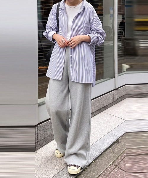 antiqua(アンティカ)の「オーバーサイズ シャツ(シャツ/ブラウス・レディース・ピンク/グレー系その他・ONESIZE)」の3枚目の写真