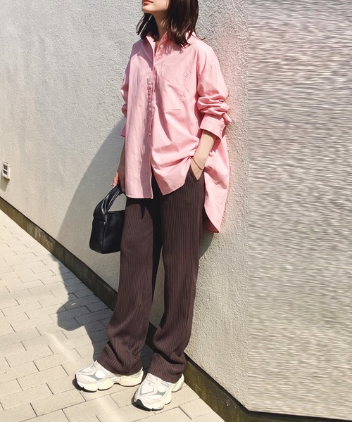 antiqua(アンティカ)の「オーバーサイズ シャツ(シャツ/ブラウス・レディース・ピンク/グレー系その他・ONESIZE)」の13枚目の写真
