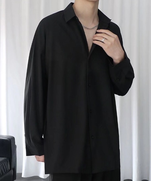 KELVIN(ケルヴァン)の「Relax Silhouette Shirt リラックスシルエットシャツ(シャツ/ブラウス・メンズ・ブラック/ホワイト・MEDIUM/LARGE)」の1枚目の写真