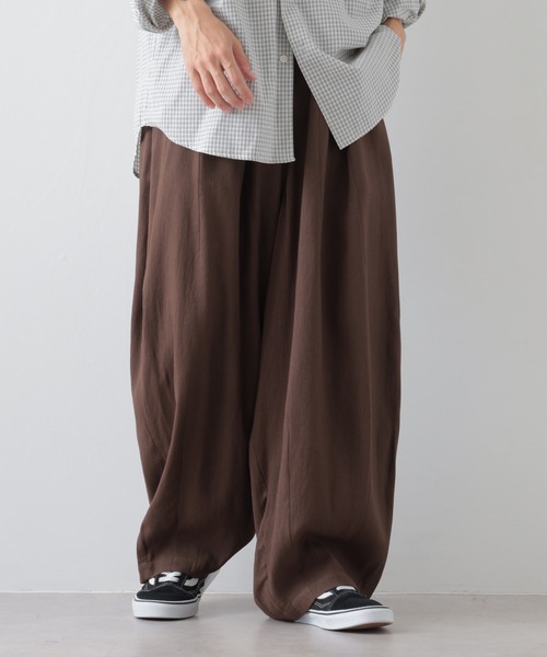 ATELANE（アテレーン）の「ATELANE /ドライスーパーワイド立体パンツ（その他パンツ・メンズ・ブラック/ブラウン/アイボリー・M/L）」の16枚目の写真