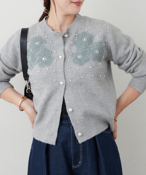 Remind me and forever(リマインドミーアンドフォーエバー)の「モチーフ刺繍カーディガン(ニット/セーター・レディース・ブラック/グレー/アイボリー・FREE)」の17枚目の写真