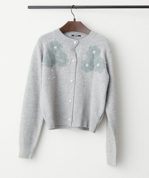 Remind me and forever(リマインドミーアンドフォーエバー)の「モチーフ刺繍カーディガン(ニット/セーター・レディース・ブラック/グレー/アイボリー・FREE)」の18枚目の写真