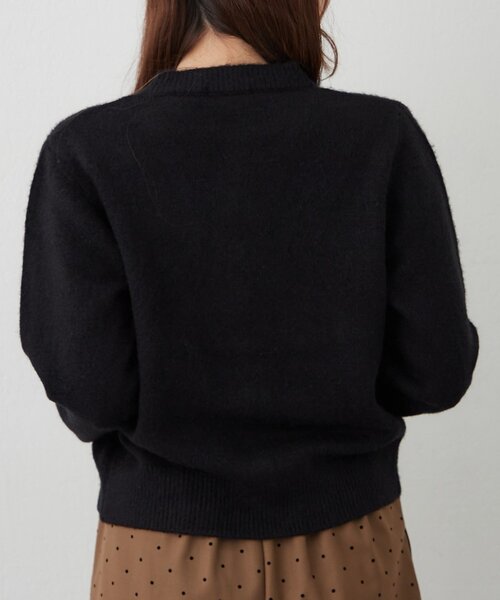 Remind me and forever(リマインドミーアンドフォーエバー)の「モチーフ刺繍カーディガン(ニット/セーター・レディース・ブラック/グレー/アイボリー・FREE)」の5枚目の写真