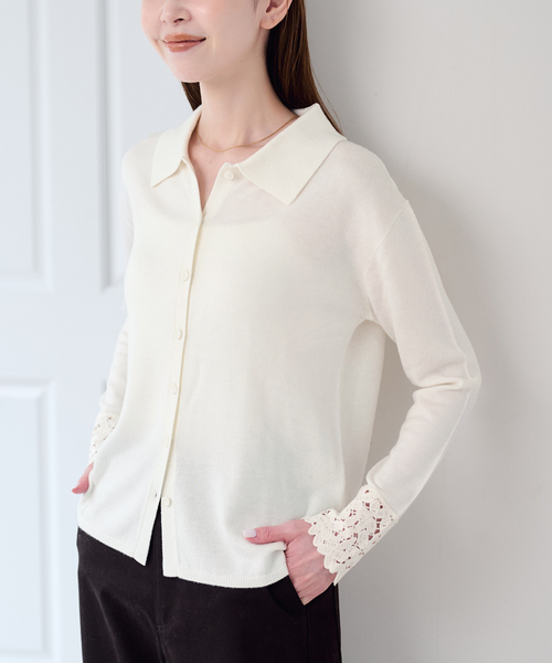 U by SPICK&SPAN(ユーバイスピックアンドスパン)の「レースカフスニットシャツ(ニット/セーター・レディース・ホワイト/ブラック・FREE)」の6枚目の写真