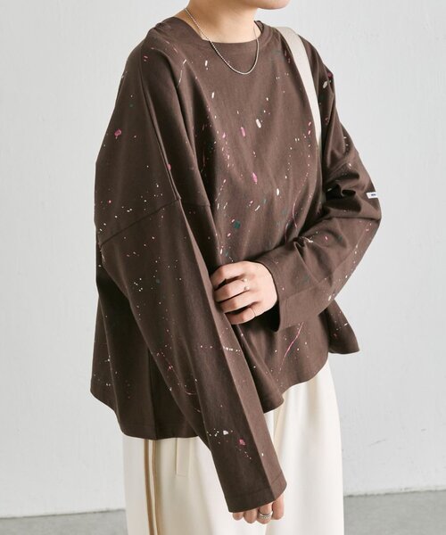 ear PAPILLONNER(イアパピヨネ)の「ペイントロングTシャツ【SUM1 STYLE】(Tシャツ/カットソー・レディース・ブラック/ベージュ/ブラウン/ブラック系その他/ブラウン系その他・FREE)」の4枚目の写真