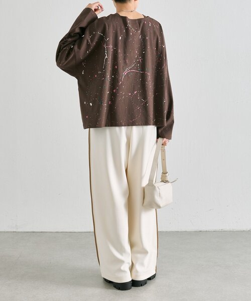 ear PAPILLONNER(イアパピヨネ)の「ペイントロングTシャツ【SUM1 STYLE】(Tシャツ/カットソー・レディース・ブラック/ベージュ/ブラウン/ブラック系その他/ブラウン系その他・FREE)」の21枚目の写真