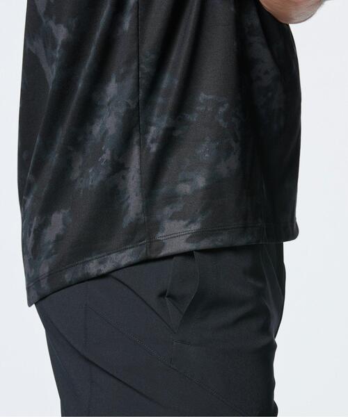 UNDER ARMOUR（アンダーアーマー）の「UAテック ABCカモ ショートスリーブTシャツ（トレーニング/メンズ）（Tシャツ/カットソー・メンズ・ブラック・XL/L/S/3XL/M/2XL）」の9枚目の写真