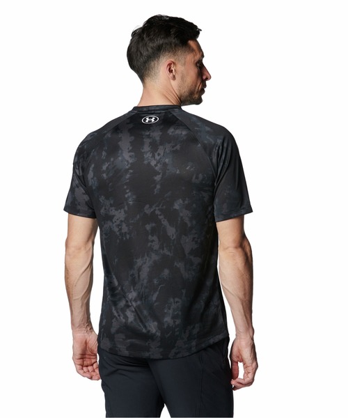 UNDER ARMOUR（アンダーアーマー）の「UAテック ABCカモ ショートスリーブTシャツ（トレーニング/メンズ）（Tシャツ/カットソー・メンズ・ブラック・XL/L/S/3XL/M/2XL）」の3枚目の写真