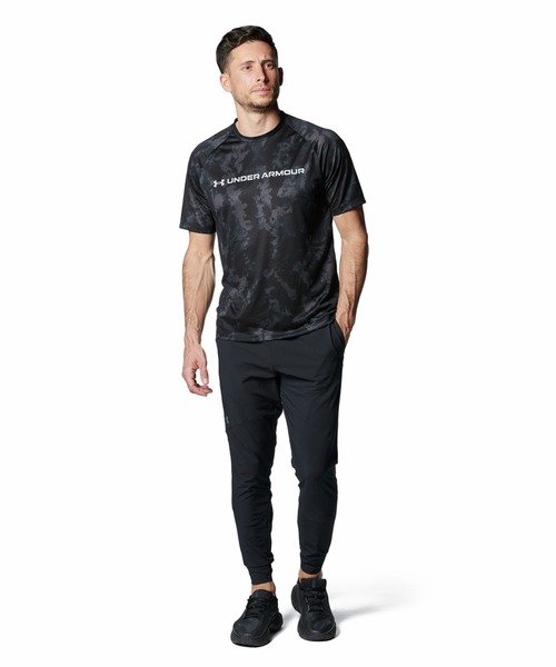 UNDER ARMOUR（アンダーアーマー）の「UAテック ABCカモ ショートスリーブTシャツ（トレーニング/メンズ）（Tシャツ/カットソー・メンズ・ブラック・XL/L/S/3XL/M/2XL）」の4枚目の写真