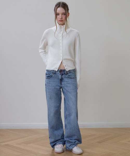 ROSEFRANTZ（ロゼフランツ）の「High Neck Eyelet Cardigan [Ivory]（カーディガン/ボレロ・レディース・アイボリー・OS）」の3枚目の写真
