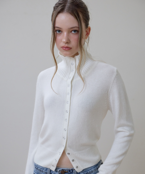 ROSEFRANTZ（ロゼフランツ）の「High Neck Eyelet Cardigan [Ivory]（カーディガン/ボレロ・レディース・アイボリー・OS）」の6枚目の写真