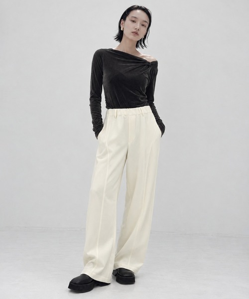 STUDIOUS（ステュディオス）の「【STUDIOUS/ステュディオス】Double Cloth Easy Pants/ダブルクロスイージーパンツ/洗濯機可/伸縮性/ウエストゴム（スウェットパンツ・レディース・ブラック/ホワイト・1/2）」の4枚目の写真