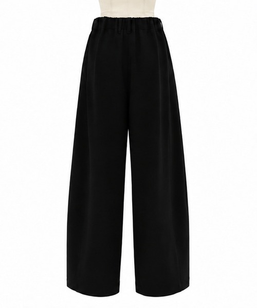 STUDIOUS（ステュディオス）の「【STUDIOUS/ステュディオス】Double Cloth Easy Pants/ダブルクロスイージーパンツ/洗濯機可/伸縮性/ウエストゴム（スウェットパンツ・レディース・ブラック/ホワイト・1/2）」の12枚目の写真