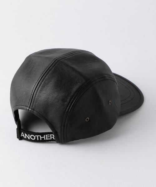 Another Edition(アナザーエディション)の「【WEB店舗限定】缶バッチフェイクレザーキャップ ◆(キャップ・レディース・ブラック・FREE)」の6枚目の写真