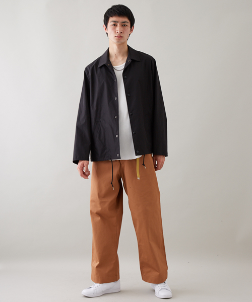 STUDIOUS(ステュディオス)の「コンパクトチノワイドパンツ(チノパンツ・メンズ・ブラック/キャメル/オフホワイト・1/3/2)」の19枚目の写真