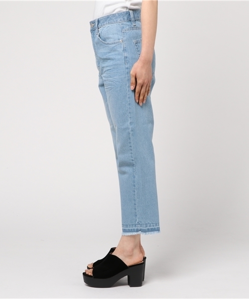 Honeys（ハニーズ）の「裾リメイク風デニムパンツ（デニムパンツ