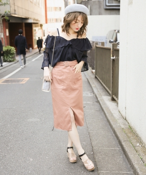 Heather（ヘザー）の「２ＷＡＹフリルボタンブラウス  786009（シャツ/ブラウス・レディース・オレンジ/ナチュラル/ネイビー/ライトブルー・FREE）」の19枚目の写真