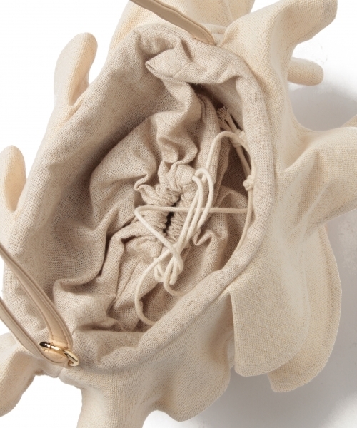 PAGEBOY（ページボーイ）の「フリルバッグ（ショルダーバッグ・レディース・オフホワイト/グレー系その他・FREE）」の12枚目の写真