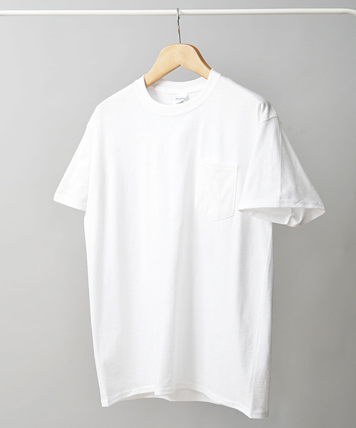 GILDAN（ギルダン）の「＃GILDAN/ギルダン　6.0オンス ウルトラコットンポケットTシャツ（Tシャツ/カットソー・メンズ・ホワイト/チャコールグレー/ライトグレー/ライトブルー/ブラック/ネイビー/レッド/ライム/オレンジ/グリーン/ワインレッド・MEDIUM/LARGE）」の2枚目の写真