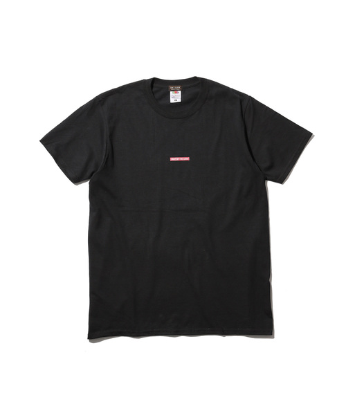 FRUIT OF THE LOOM（フルーツオブザルーム）の「【ZOZO限定】FRUIT OF THE LOOM ×MR.OLIVE COLLABO / SMAL BOX LOGO T-SHIRT（Tシャツ/カットソー・メンズ・ホワイト/ブラック/グレー/レッド・MEDIUM/LARGE/X-LARGE）」の6枚目の写真