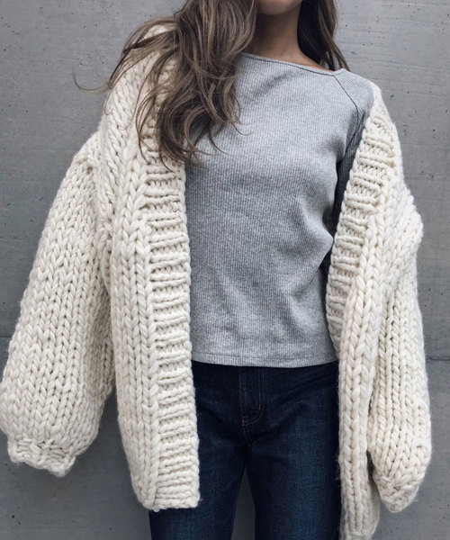 TRUNC（トランクエイティーエイト）の「Bulky Knit Cardigan（カーディガン/ボレロ・レディース・ブラック/オフホワイト/チャコール・FREE）」の6枚目の写真