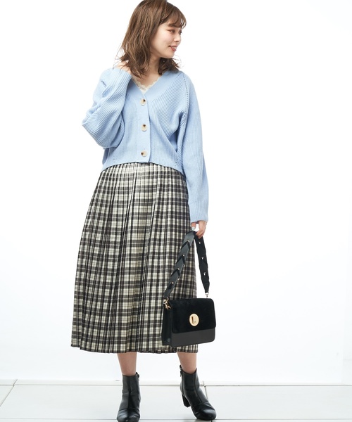 natural couture(ナチュラルクチュール)の「春色アイレットカーディガン(カーディガン/ボレロ・レディース・アイボリー/ベージュ/ネイビー/サックスブルー/ラベンダー/オレンジ・FREE)」の21枚目の写真