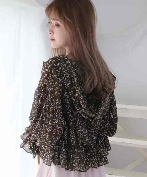 one after another NICE CLAUP(ワンアフターアナザーナイスクラップ)の「ヴィンテージフード羽織(パーカー・レディース・ベージュ/アイボリー/ブラック系その他・FREE)」の16枚目の写真