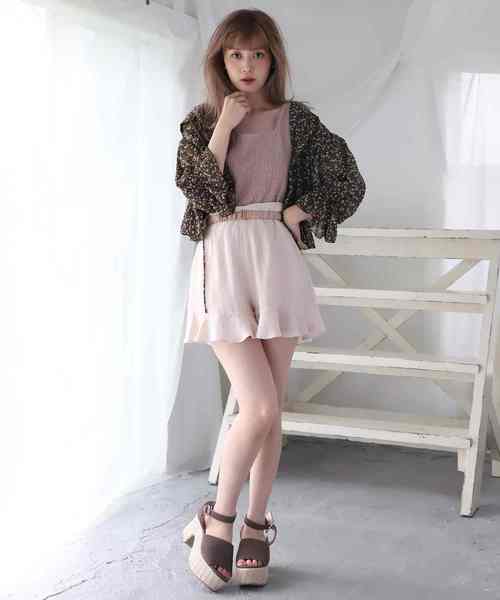 one after another NICE CLAUP(ワンアフターアナザーナイスクラップ)の「ヴィンテージフード羽織(パーカー・レディース・ベージュ/アイボリー/ブラック系その他・FREE)」の15枚目の写真