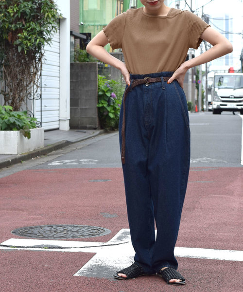 w closet(ダブルクローゼット)の「ワイドリブ半袖オフショルプルオーバー(Tシャツ/カットソー・レディース・モカ/ブラック系その他/グレー系その他/ライトベージュ・FREE)」の20枚目の写真
