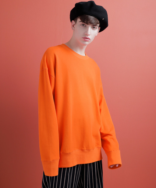 EMMA CLOTHES（エマクローズ）の「ファインコットン ロングリブスリーブ ビッグプルオーバー/クルーネックスウェット（スウェット・メンズ・ホワイト/ベージュ/オレンジ/ブラック・M/L）」の6枚目の写真