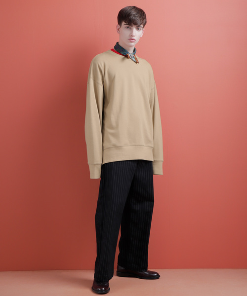 EMMA CLOTHES（エマクローズ）の「ファインコットン ロングリブスリーブ ビッグプルオーバー/クルーネックスウェット（スウェット・メンズ・ホワイト/ベージュ/オレンジ/ブラック・M/L）」の11枚目の写真