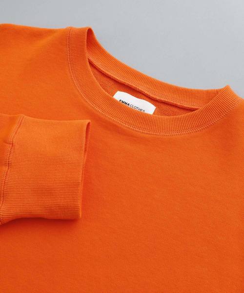 EMMA CLOTHES（エマクローズ）の「ファインコットン ロングリブスリーブ ビッグプルオーバー/クルーネックスウェット（スウェット・メンズ・ホワイト/ベージュ/オレンジ/ブラック・M/L）」の16枚目の写真